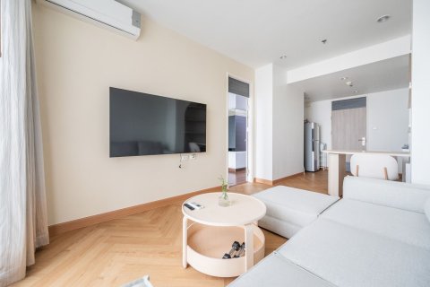 Studio in the Condo in Huai Khwang, Bangkok, Thailand № 171584 - photo 2