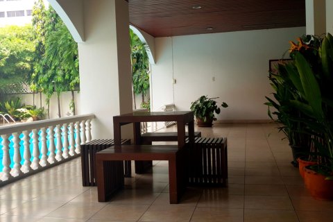 Eigentumswohnung in Watthana, Bangkok, Thailand, 3 Schlafzimmer № 200556 - Foto 9