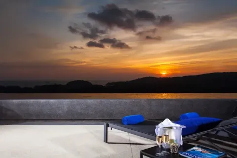 Chalet de 3 dormitorios en Layan Beach, Tailandia № 190512 - foto 22