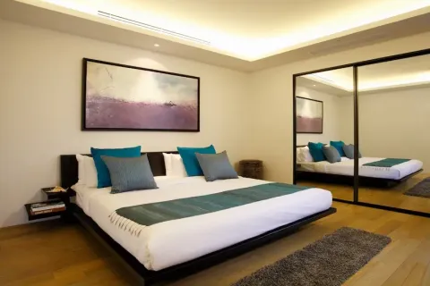 Chalet de 3 dormitorios en Layan Beach, Tailandia № 190512 - foto 17