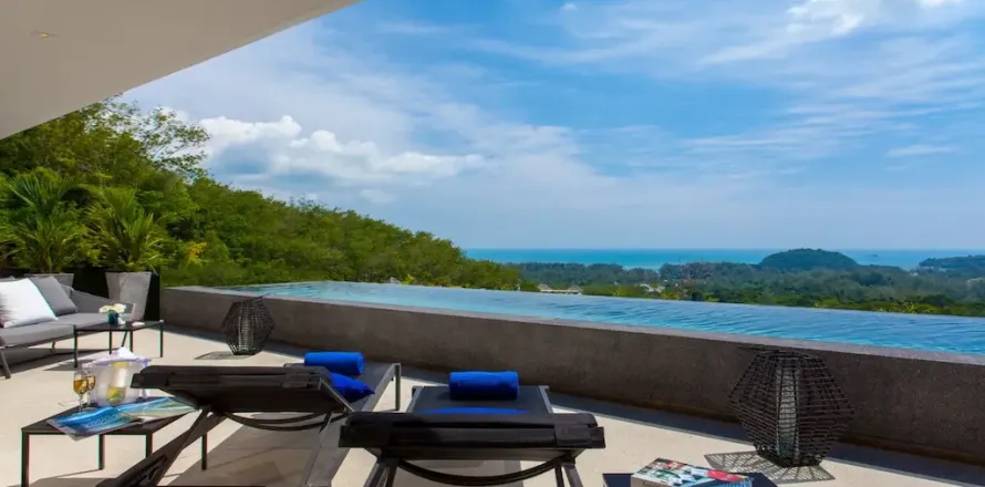 Chalet de 3 dormitorios en Layan Beach, Tailandia № 190512