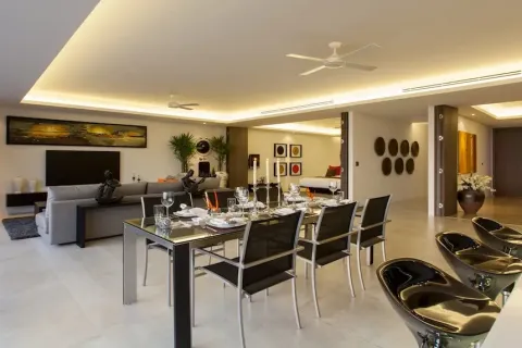 Chalet de 3 dormitorios en Layan Beach, Tailandia № 190512 - foto 6