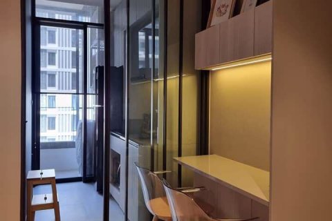 Condo in Watthana, Bangkok, Thailand, 1 bedroom № 47799 - photo 5