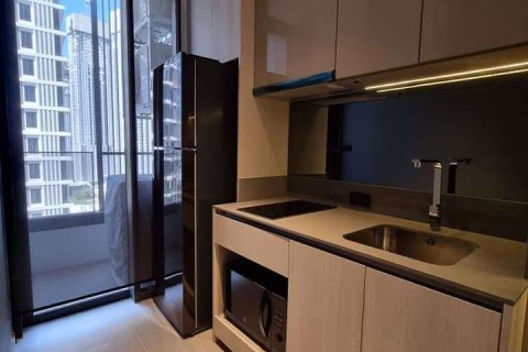 Condo in Watthana, Bangkok, Thailand, 1 bedroom № 47799 - photo 6