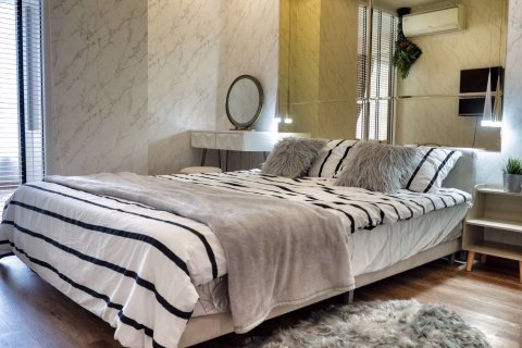 Condo in Watthana, Bangkok, Thailand, 4 bedrooms № 47797 - photo 11