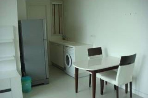 Condominio de 1 dormitorio en Ratchathewi, Bangkok, Tailandia № 47794 - foto 2