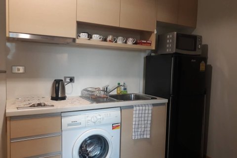 Studio in the Condo in Watthana, Bangkok, Thailand № 172124 - Foto 3
