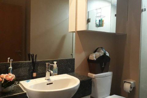 Studio in the Condo in Watthana, Bangkok, Thailand № 172124 - Foto 5