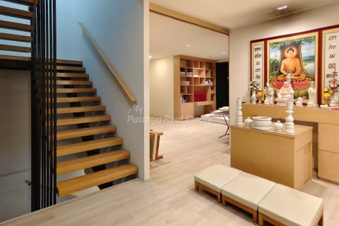 Haus in Bang Lamung, Thailand 5 Schlafzimmer № 194507