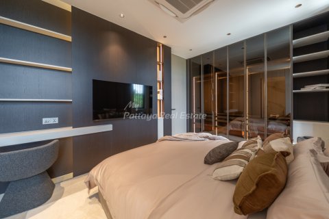 Haus in Bang Lamung, Thailand 5 Schlafzimmer № 194505 - Foto 30