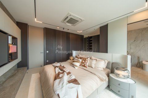 Haus in Bang Lamung, Thailand 5 Schlafzimmer № 194505 - Foto 16