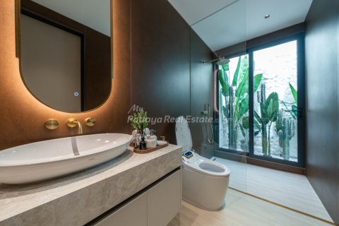 Haus in Bang Lamung, Thailand 5 Schlafzimmer № 194505 - Foto 27