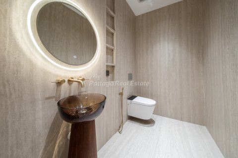 Haus in Bang Lamung, Thailand 5 Schlafzimmer № 194505 - Foto 12