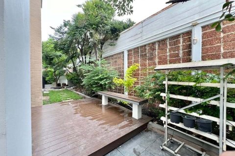 Casa de 3 dormitorios en Chatuchak, Bangkok, Tailandia № 167455 - foto 7