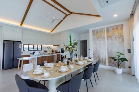 Chalet de 3 dormitorios en Hua Hin, Tailandia № 172640 - foto 9