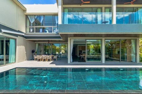 Chalet de 6 dormitorios en Phuket, Tailandia № 172644 - foto 2