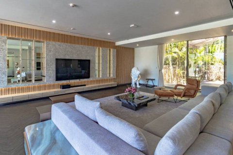 Chalet de 6 dormitorios en Phuket, Tailandia № 172644 - foto 9