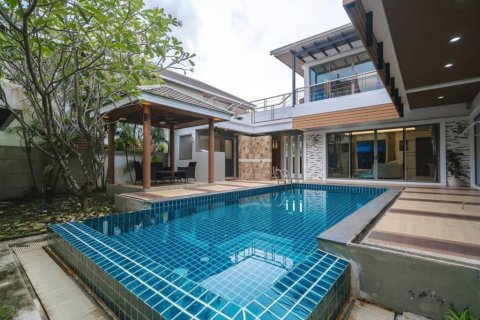 Chalet de 4 dormitorios en Phuket, Tailandia № 172642 - foto 2