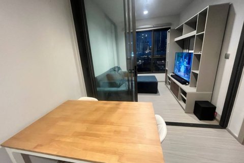 Condominio de 1 dormitorio en Bangkok, Tailandia № 172646