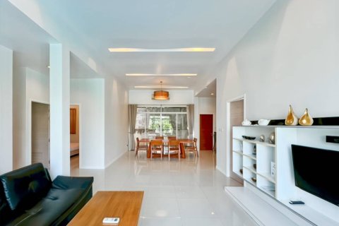 Chalet de 3 dormitorios en Hua Hin, Tailandia № 172641 - foto 8
