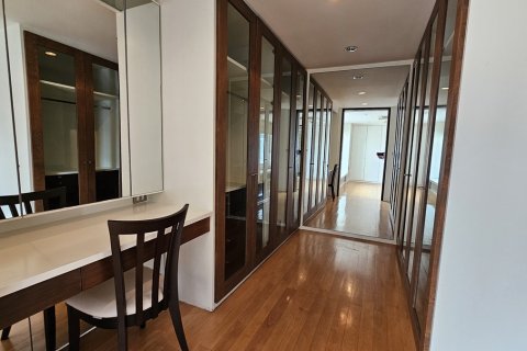 Condo à Watthana, Bangkok, Thaïlande, 2 chambres № 201151 - photo 15