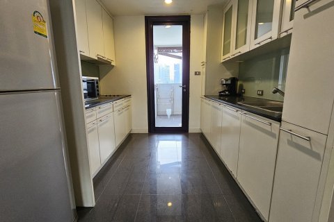 Condo à Watthana, Bangkok, Thaïlande, 2 chambres № 201151 - photo 5
