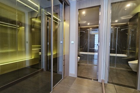 Condo in Watthana, Bangkok, Thailand, 1 bedroom  № 201154 - photo 7