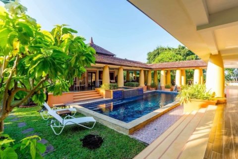 บ้านในอำเภอหัวหิน, ประเทศไทย 5 ห้องนอน № 191325