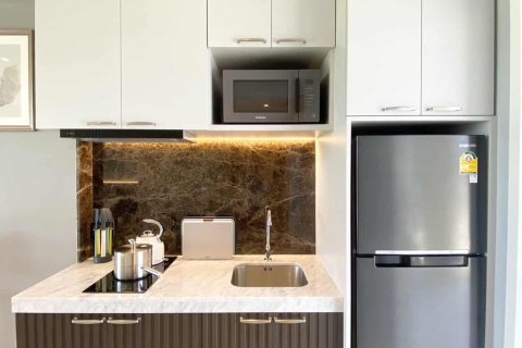 Condominio de 1 dormitorio en Pattaya, Tailandia № 203649 - foto 4