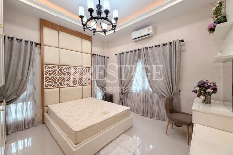 Casa de 3 dormitorios en Pattaya, Tailandia № 202386 - foto 14