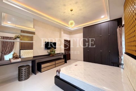 Casa de 3 dormitorios en Pattaya, Tailandia № 202386 - foto 9