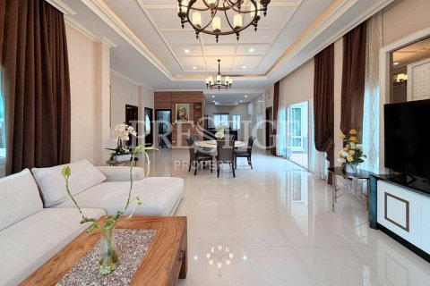 Casa de 3 dormitorios en Pattaya, Tailandia № 202386 - foto 4
