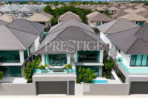 Haus in Pattaya, Thailand 5 Schlafzimmer № 202389