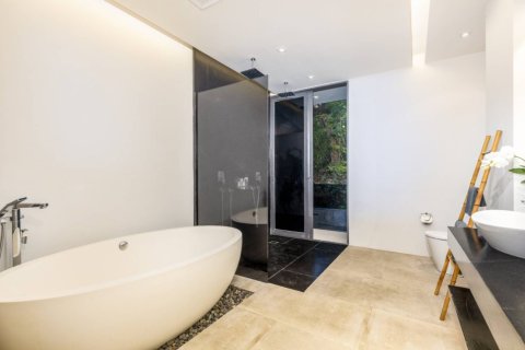 Ático de 3 dormitorios en Phuket, Tailandia № 180665 - foto 29
