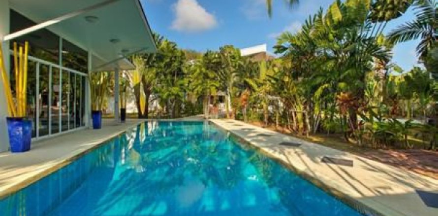 Casa de 5 dormitorios en Pa Klok, Tailandia № 203009