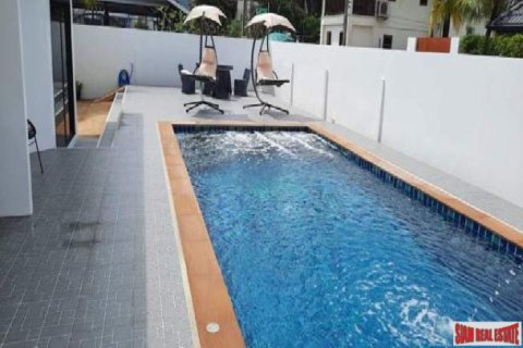 Casa de 6 dormitorios en Kamala, Tailandia № 203004 - foto 3