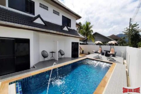 Casa de 6 dormitorios en Kamala, Tailandia № 203004 - foto 4