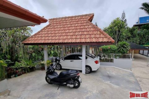 Chalet de 5 dormitorios en Chalong, Tailandia № 203007 - foto 4
