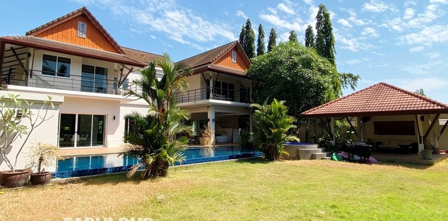 Villa in Ko Kaeo, Thailand 5 Schlafzimmer № 179346