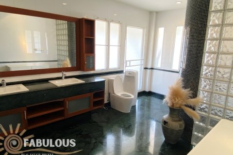 Villa in Ko Kaeo, Thailand 5 Schlafzimmer № 179346 - Foto 6