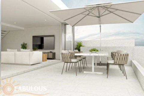 Condominio de 2 dormitorios en Patong, Tailandia № 179345 - foto 6