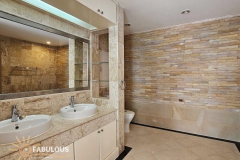 Condominio de 2 dormitorios en Wichit, Tailandia № 179347 - foto 7