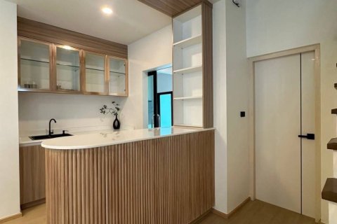 Casa de 4 dormitorios en Phuket, Tailandia № 160142 - foto 10