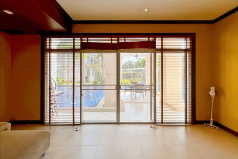 Condominio de 2 dormitorios en Cha-am, Tailandia № 160148 - foto 10