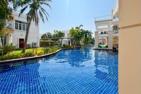 Condominio de 2 dormitorios en Cha-am, Tailandia № 160148 - foto 2