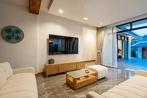 Chalet de 4 dormitorios en Surat Thani, Tailandia № 172985 - foto 9