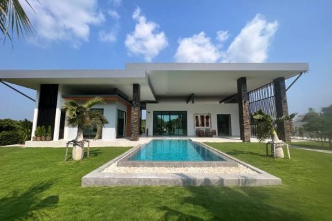 Villa in Prachuap Khiri Khan, Thailand 3 Schlafzimmer № 172987