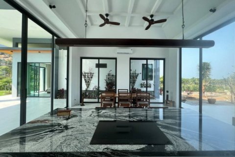 Chalet de 3 dormitorios en Prachuap Khiri Khan, Tailandia № 172987 - foto 6