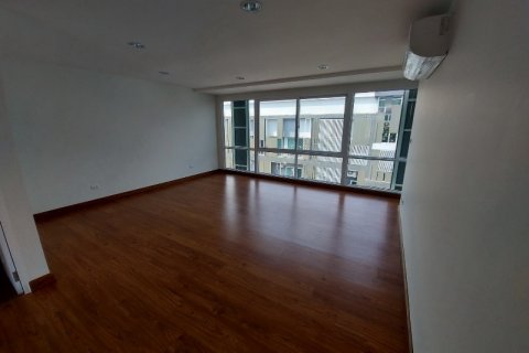 Townhouse in Bangkok, Thailand 3 bedrooms № 65963 - photo 7