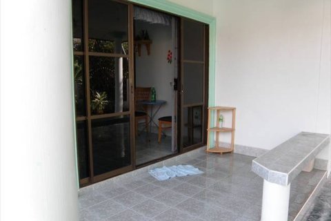 Casa de 2 dormitorios en Pattaya, Tailandia № 204556 - foto 6